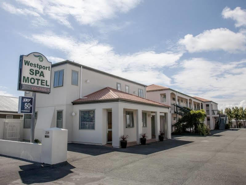 Westport Spa Motel Экстерьер фото